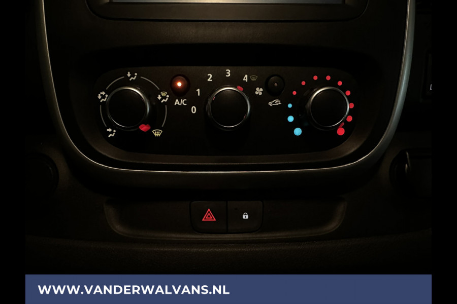 Renault Trafic 2.0 dCi 146pk Automaat L1H1 Euro6 Airco | LED | Camera | Navigatie | Cruisecontrol Trekhaak, Parkeersensoren