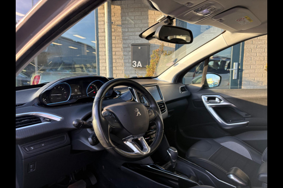 Peugeot 2008 1.2 PureTech Allure | TREKHAAK | AUTOMAAT | CARPLAY | CAMERA