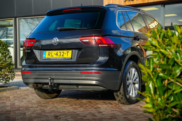 Volkswagen Tiguan 1.4 TSI Comfortline Ecc Navi Trekhaak LMV PDC cruise