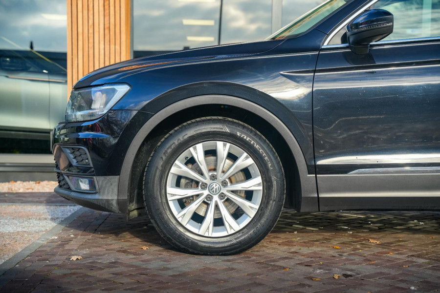 Volkswagen Tiguan 1.4 TSI Comfortline Ecc Navi Trekhaak LMV PDC cruise