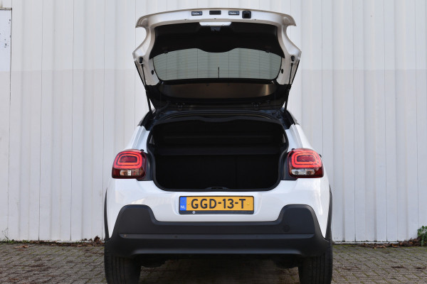 Citroën C3 1.2 PureTech Shine | Achteruitrij camera | Apple Car Play | Dealer onderhouden |