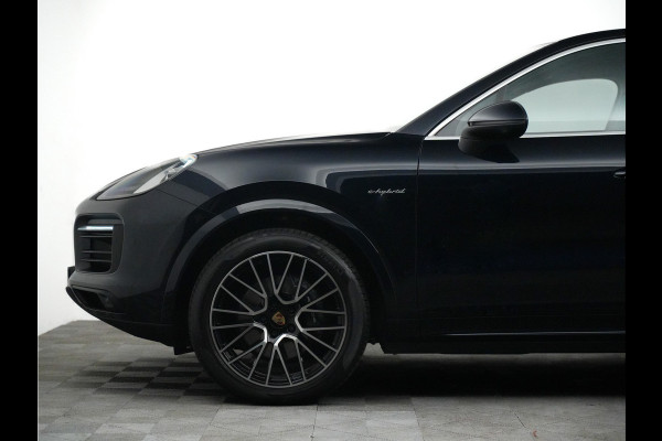 Porsche Cayenne Coupé 3.0 E-Hybrid 460pk Sport Chrono (keyless,panodak,bose,stuurverwarming,matrix,360)