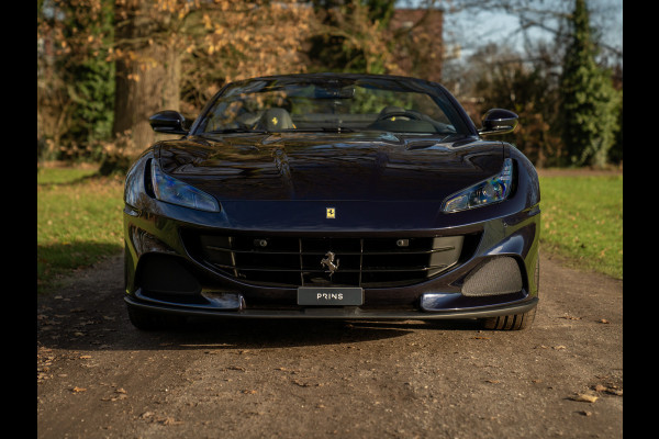 Ferrari Portofino M 3.9 V8 | Blu America! | Pass. display | Veel alcantara! | Carbon interieur