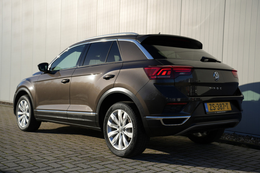 Volkswagen T-Roc 1.5 TSI Sport Automaat | Navigatie | Digitaal Dashboard | Camera