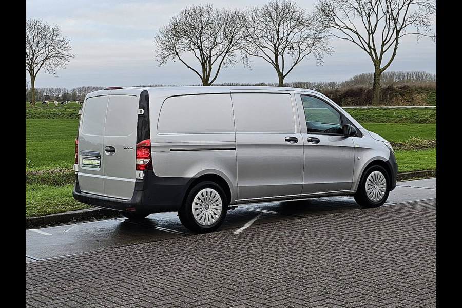 Mercedes-Benz Vito 114 CDI L2 LED Wp-Inrichting Airco/ECC Automaat Navi + Camera Deuren Euro6!