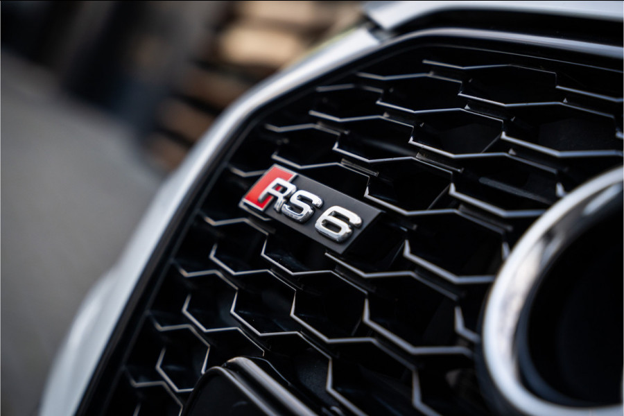 Audi RS6 Avant 4.0 TFSI quattro performance Pro Line Plus - RS Dynamic Plus | Panorama | Keramisch | B&O | ACC