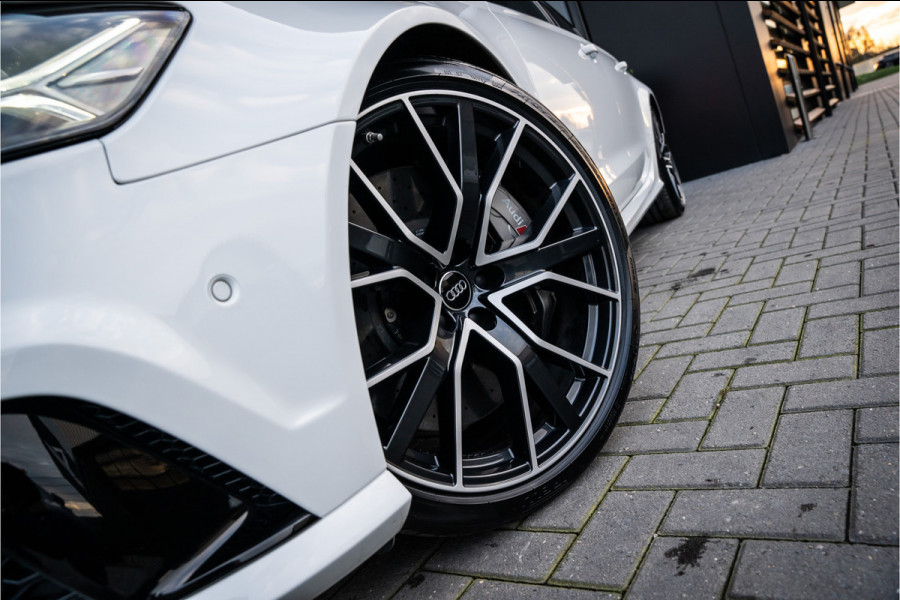 Audi RS6 Avant 4.0 TFSI quattro performance Pro Line Plus - RS Dynamic Plus | Panorama | Keramisch | B&O | ACC