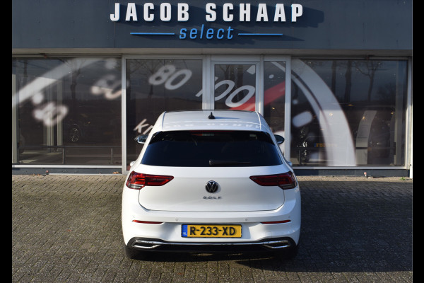 Volkswagen Golf 1.0 TSI Life Business / Adap. Cruise / Schuifdak / Navi / Carplay / Dab / Camera / Clima