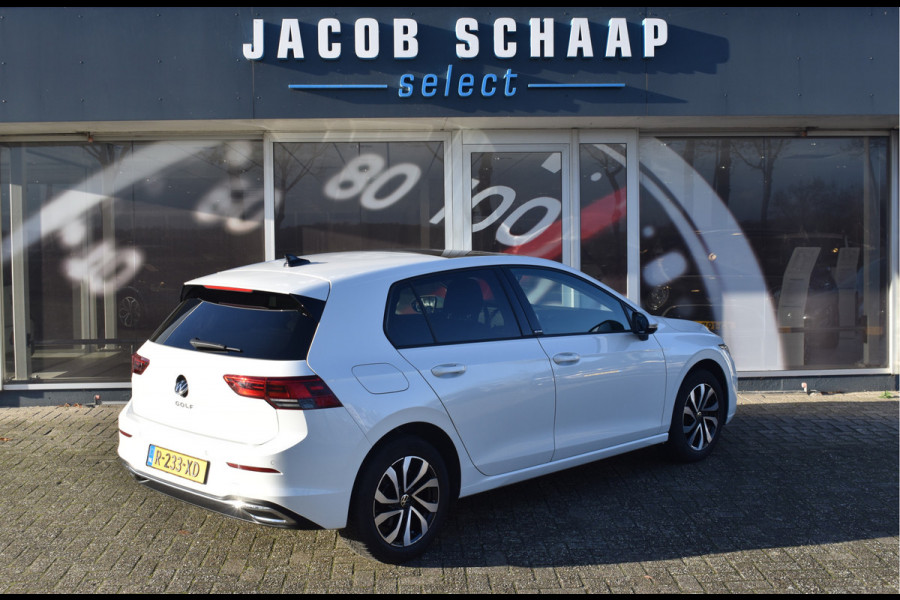 Volkswagen Golf 1.0 TSI Life Business / Adap. Cruise / Schuifdak / Navi / Carplay / Dab / Camera / Clima