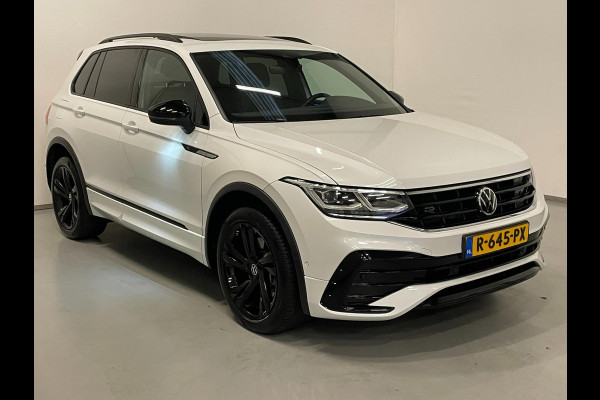 Volkswagen Tiguan 2.0 TSI 4Motion / R-Line / Pano / CarPlay