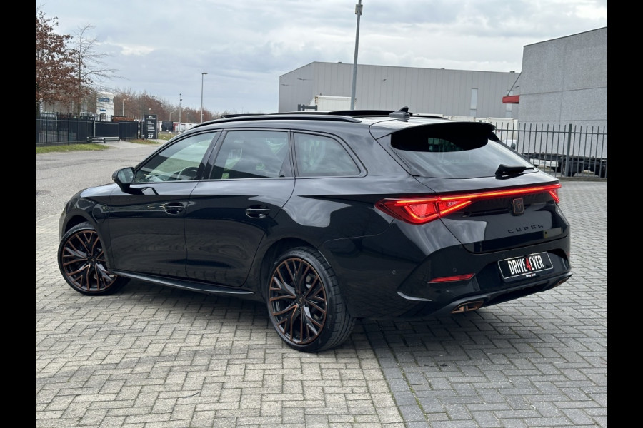 CUPRA Leon Sportstourer 1.4 e-Hyb 245 VZ CUPRA BUTTON PANO PDC NAVI CAMERA SPORTVELGEN