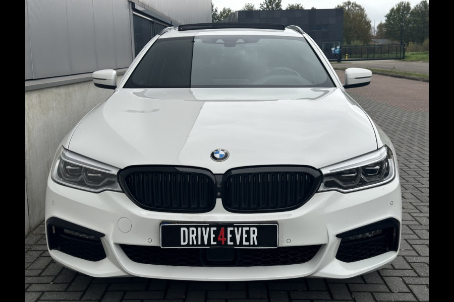 BMW 5 Serie Touring 540i xD High Exe FULL PANO NAVI CAMERA CR CONTROL ELEK PAKKET