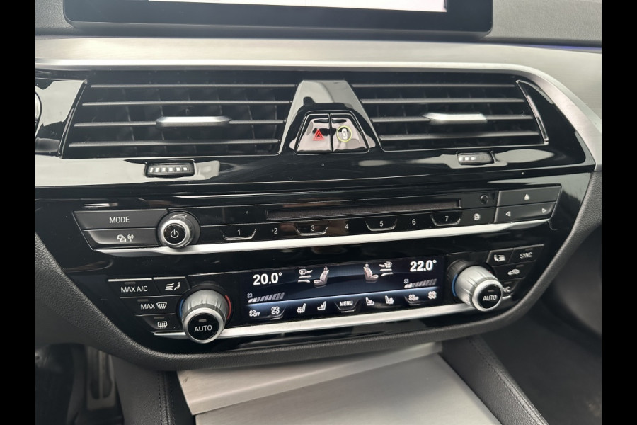 BMW 5 Serie Touring 540i xD High Exe FULL PANO NAVI CAMERA CR CONTROL ELEK PAKKET