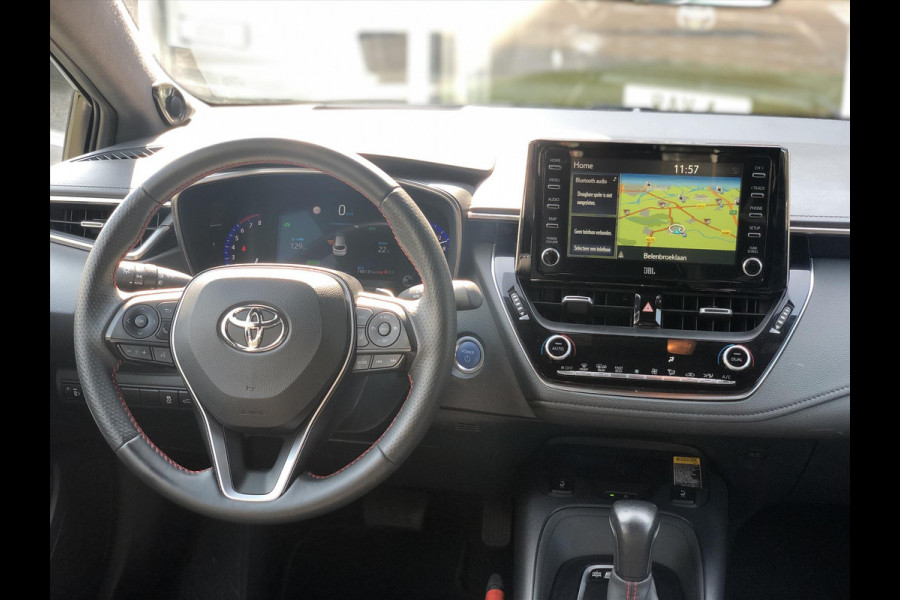 Toyota Corolla Touring Sports 2.0 Hybrid 184pk GR Sport Plus | Head Up Display, JBL, Elektrische achterklep, Dodehoekherkenning