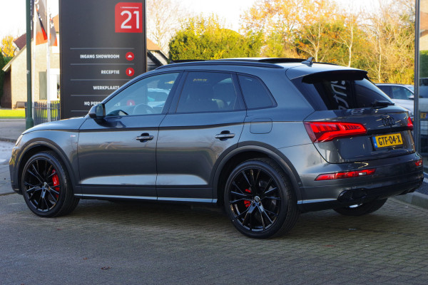 Audi Q5 55 TFSI e Quattro 367 PK Competition PHEV, Luchtvering, Panoramadak, RS-Sportstoelen, B&O Sound, 360 Camera