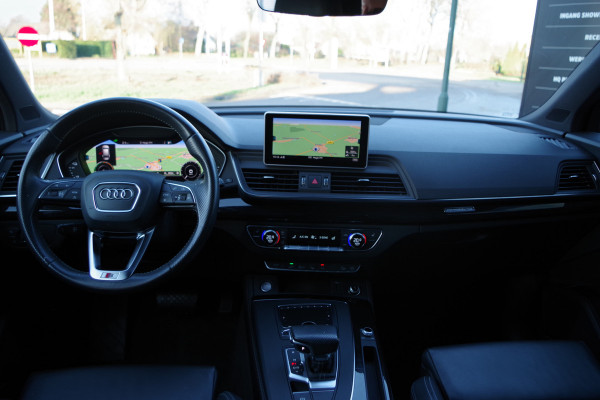 Audi Q5 55 TFSI e Quattro 367 PK Competition PHEV, Luchtvering, Panoramadak, RS-Sportstoelen, B&O Sound, 360 Camera