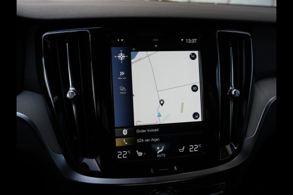 Volvo V60 2.0 T4 Inscription | Navigatie | Adaptive Cruise | Full Led