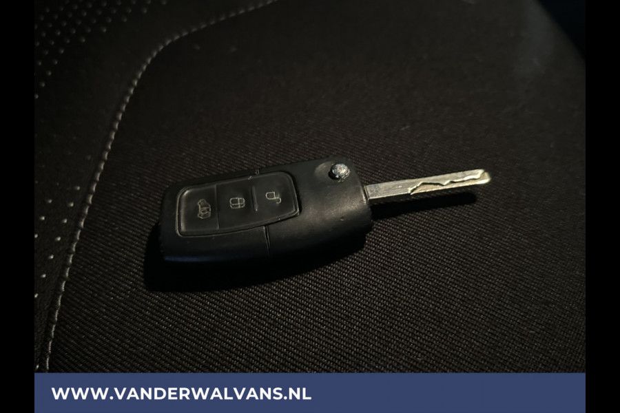 Ford Transit Courier 1.5 TDCI L1H1 Euro6 Airco | Navigatie | Apple Carplay | Android Auto Stoelverwarming, verwarmde voorruit