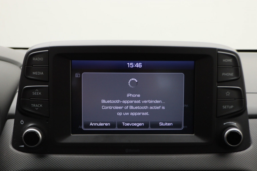 Hyundai Kona 1.0T Comfort Camera, Navigatie by App, Apple CarPlay, Climate, Cruise, PDC, DAB, 16''