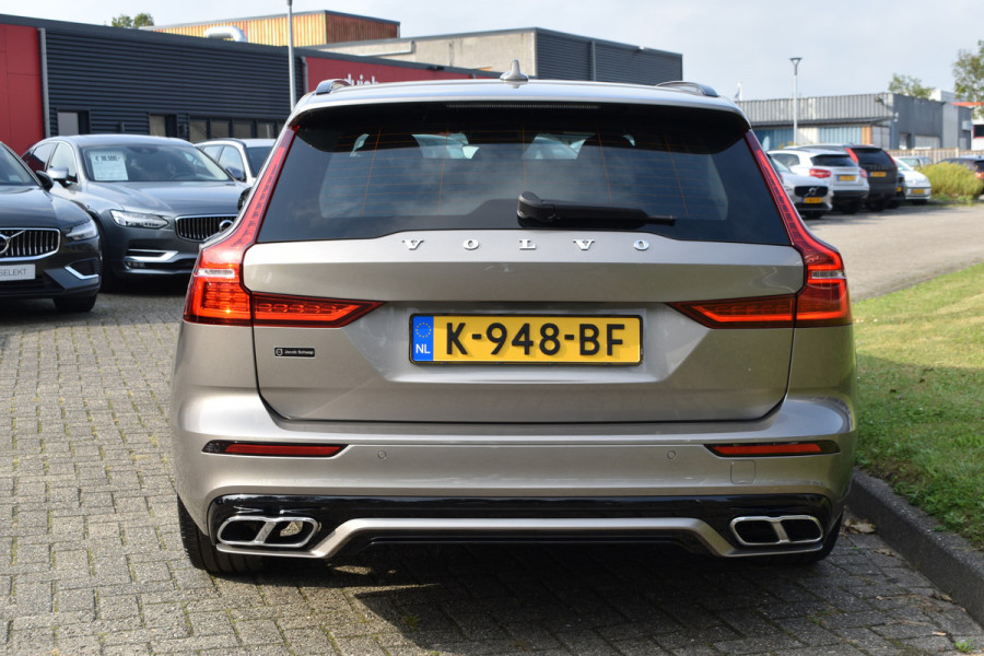 Volvo V60 T4 190Pk Automaat R-Design | Trekhaak | ACC | 19"LMV | Elektr. stoel | Stuurverwarming | Leder | PDC