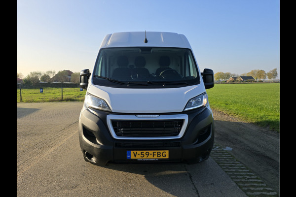 Peugeot Boxer 335 2.2 BlueHDi L2 H2 - Euro 6 - 140 Pk - ParkeerCamera - Airco - Cruise Control