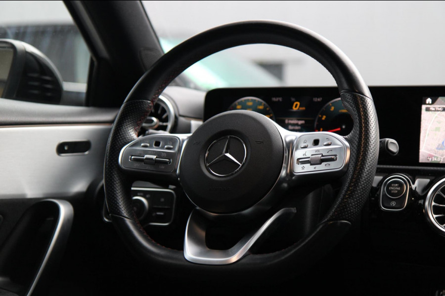 Mercedes-Benz A-Klasse 200 AMG/PANO/SFEERV/CARPLAY/VOLL