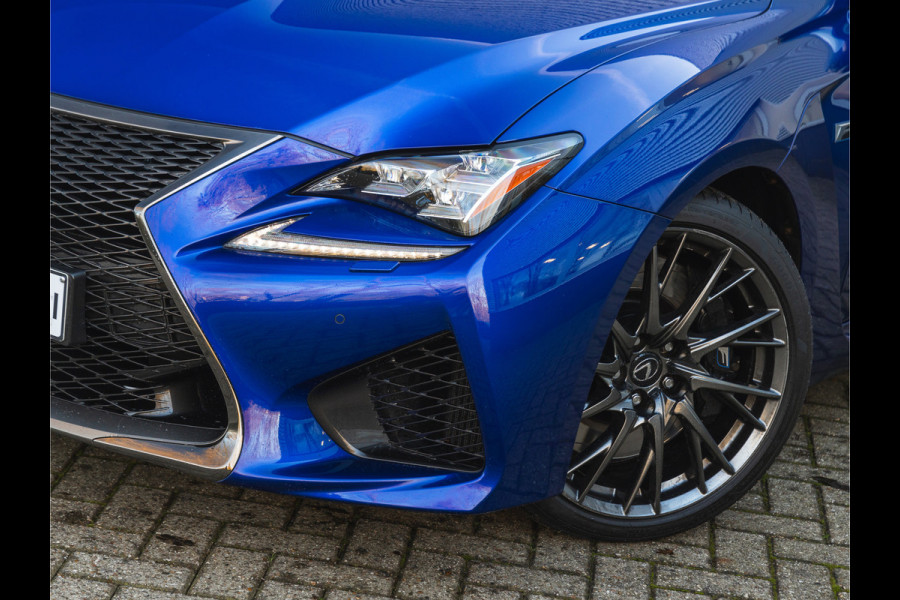 Lexus RC F 5.0 - Pure - Stoelventilatie - Camera - Dealer Serviced