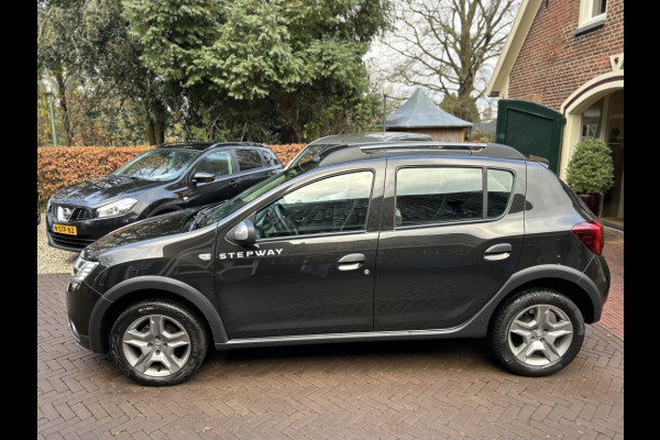 Dacia Sandero 0.9 TCe Automaat Stepway Navi, 1e Eigenaar, Dealerond