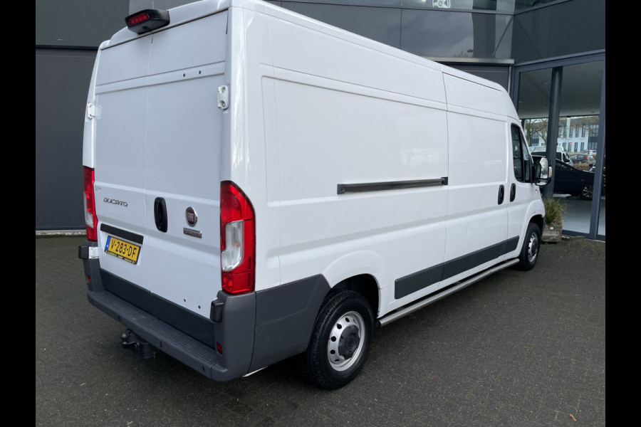 Fiat Ducato 33 2.3 MultiJet L3H2 Clim. control - Cruise control - Parksensoren achter - Navi full map - radio/tel/bluetooth - A-uitrijcamera - multifunctioneel stuurwiel - Trekhaak - 2 zitpl. RV - Zijschuifd.R - Tussenschot  ideaal voor bus camper /verkeerd in goede staat