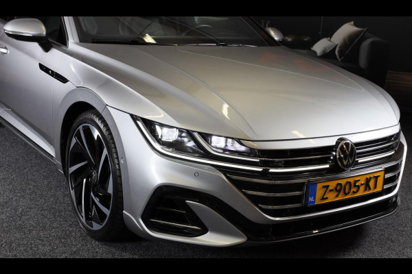 Volkswagen Arteon 2.0 TSI R-Line Business+ / Aut / Acc / Lane Assist / Dode Hoek / Sfeerverlichting / Camera / Open Pano / 20 Inch