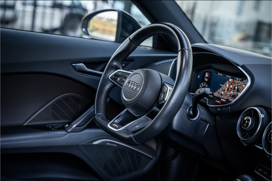 Audi TT TTS quattro Competition - B&O - Matrix - Diamond Stitch