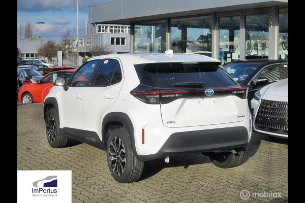 Toyota Yaris Cross 1.5 Hybrid 130 Dynamic Teamplayer Winterpack