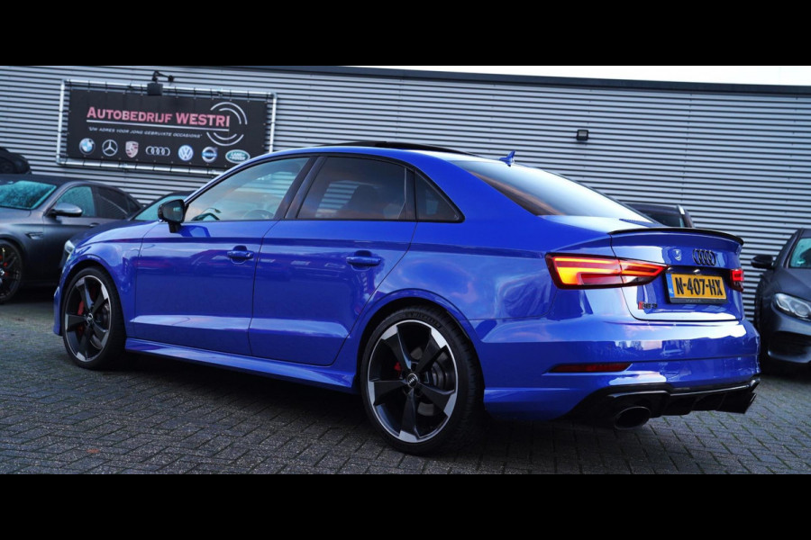 Audi RS3 Limousine 2.5 TFSI RS 3 quattro | Bang&Olufsen | Panorama | RS-zetels | Carbon | Alcantara inleg | Adaptieve cruise | NAP