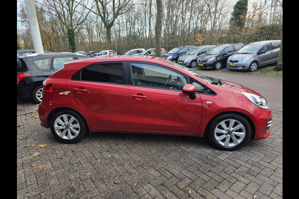 Kia Rio 1.2 CVVT DynamicLine | 1E EIGENAAR | 12MND GARANTIE | NAVI | CAMERA | CRUISE |