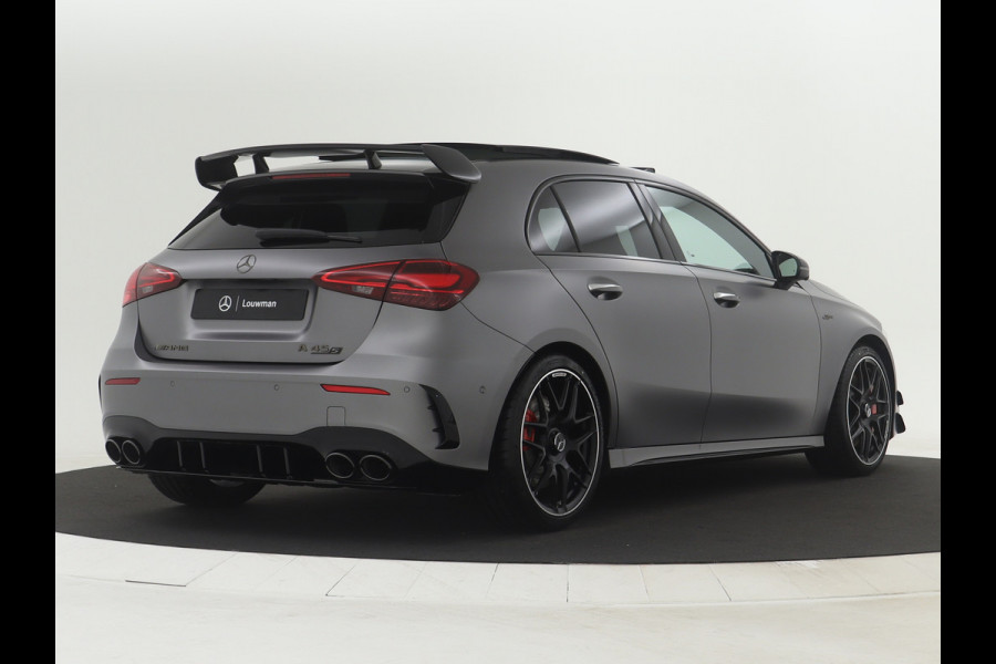 Mercedes-Benz A-Klasse AMG 45 S 4MATIC+ | Night Pack II | Aerodynamica Pack | Premium Plus Pack | Rijassistentiepakket Plus | AMG Performance sportstoelen | Burmester surround sound system | Amg track pace | Extra USB-poorten |