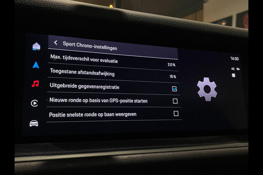 Porsche Cayenne 3.0 E-Hybrid. Nw Model, Chrono, Luchtvering, Pano, Memory, ACC, Camera, Trekhaak, Sfeer!