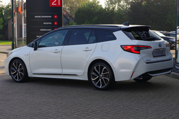 Toyota Corolla Touring Sports 2.0 Hybrid 184 PK Executive, Head-Up, LED, Adap. Cruise Control, Carplay, Camera