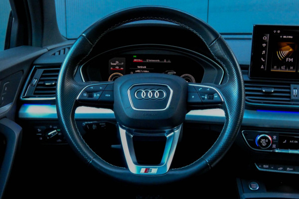 Audi Q5 50 TFSI e S edition Competition | S-LINE | ADAPTIEVE CRUISE CONTROL | DRAADLOZE TELEFOONLADER | APPLE CARPLAY/ANDROID AUTO