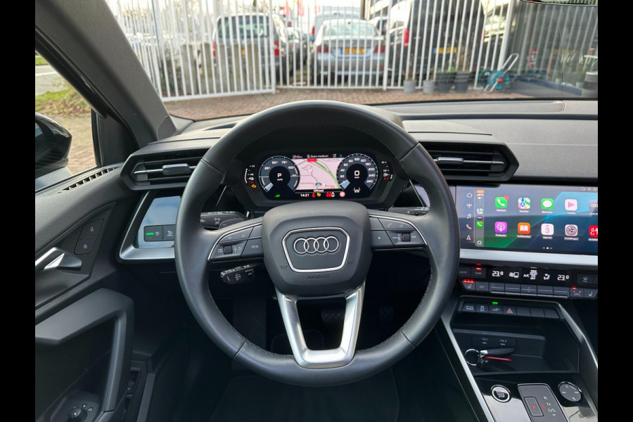 Audi A3 Sportback 45 TFSI e S-Line | Pano | HUD | Matrix