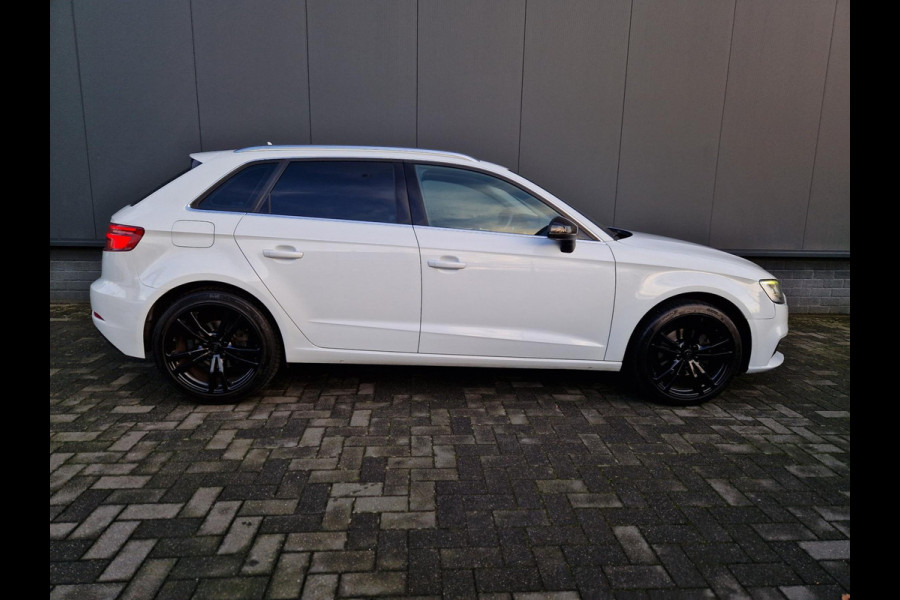 Audi A3 Sportback 1.4 TFSI CoD Design Pro Line Plus /Virtual