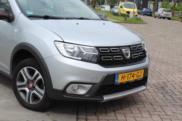 Dacia Logan MCV 0.9 TCe Tech Road NAP INCL BTW DEALER ONDERH. MULTIMEDIA NAVI CLIMA PARKEERSENSOREN LM