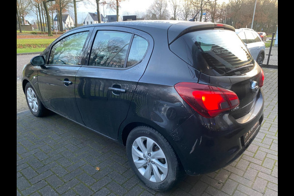 Opel Corsa 1.4 Innovation AIRCO APPLE-CARPLAY