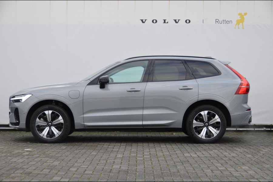 Volvo XC60 T6 350PK Long Range AWD Plus Dark / Adaptieve cruise control / Pilot Assist / 360 Camera / Panoramisch schuif-kantel dak / Lederen bekleding / Elektrisch bedienbare voorstoelen met geheugen / Stoelverwarming voor en achter / Apple Carplay /