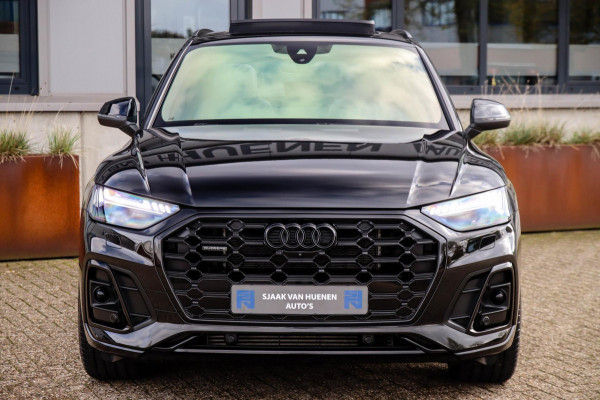 Audi Q5 55 TFSI e Quattro Competition S Edition S-Line 367pk Automaat|Luchtvering|Panoramadak|Virtual Cockpit|OLED Matrix|Trekhaak