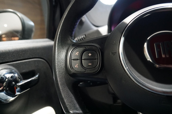 Fiat 500 0.9 TwinAir Turbo Sport + NAVIGATIE / APPLE CARPLAY /