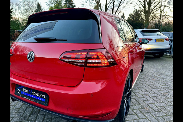 Volkswagen Golf 2.0 GTI 220PK DSG 2eEig|NaviXenon|19inch|Climate