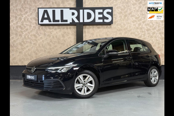 Volkswagen Golf 1.5 TSI Life | PDC | Sfeerverlichting | Stoel-/stuurverwarming | Carplay | ACC