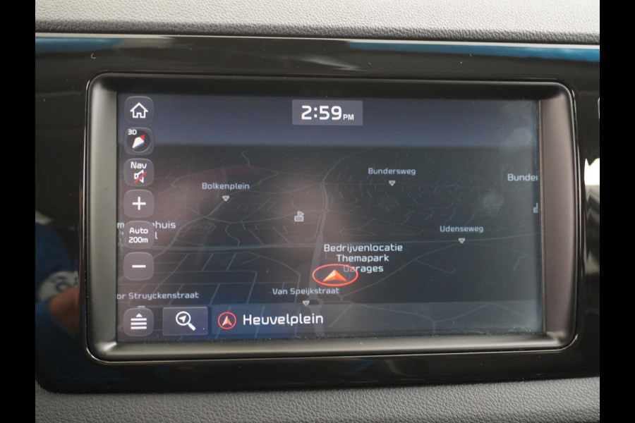 Kia e-Niro 64kWh Leder AppleCarplay/Android Auto Adaptive Cruise Control Camera Soundsystem JBL® LED koplampen 3D-Navi LMV 17" ECC Lane Ass Bluetooth Regen-Lichtsensor Connected-Services DAB Dode-HoekSensor Multi-Media Privacy Glas 1e Eigenaar ruim 45.000 nieuw ! Orig.NL se auto