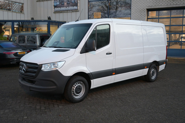 Mercedes-Benz Sprinter 315 CDI L2H1 Pro 3500kg trekhaak, Smartphone integratiepakket