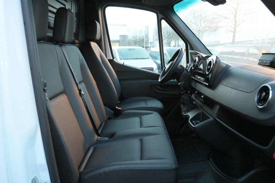 Mercedes-Benz Sprinter 315 CDI L2H1 Pro 3500kg trekhaak, Smartphone integratiepakket